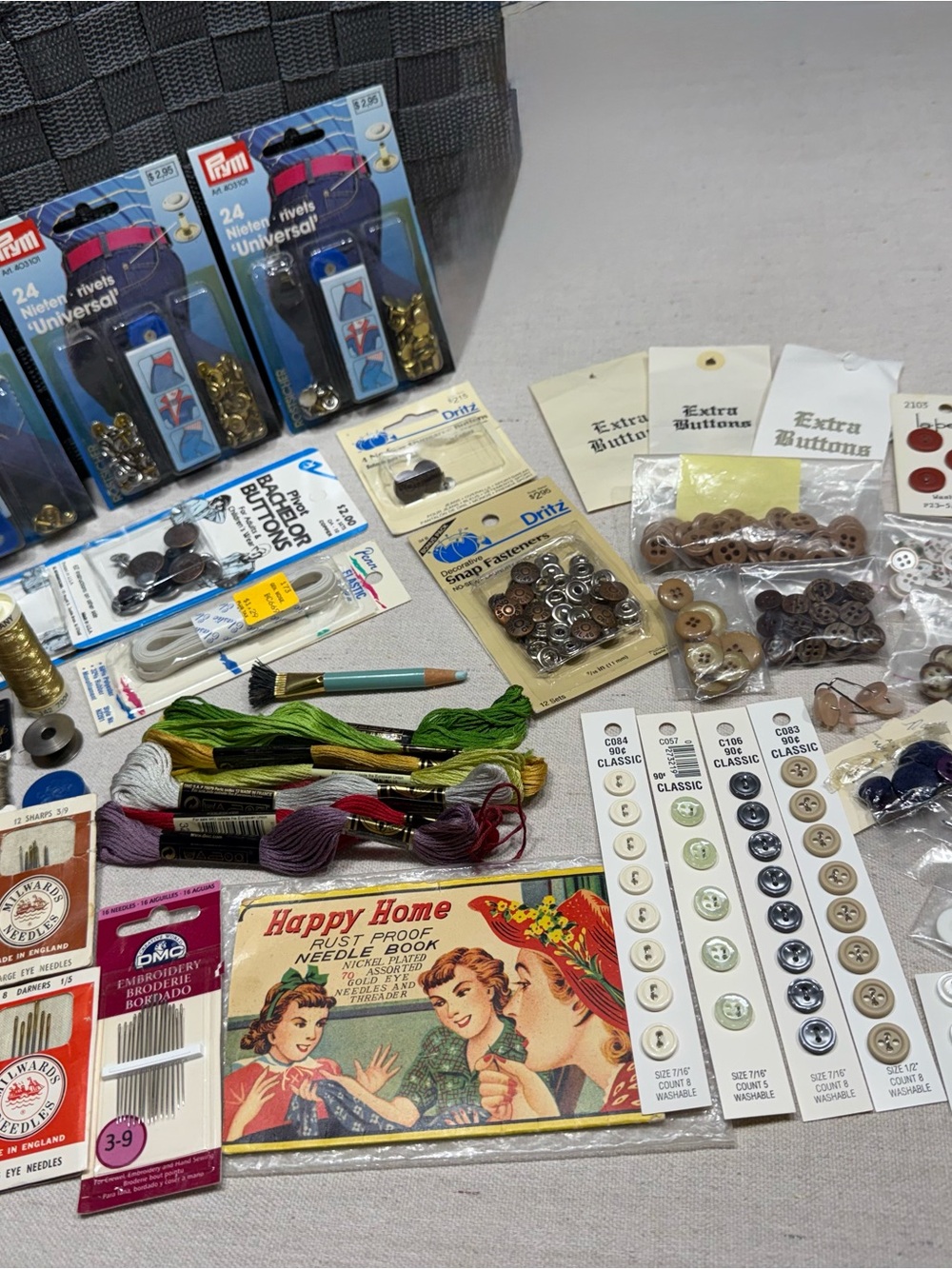 Sewing Notions Kit - Assorted Items